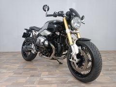 BMW R NINE T