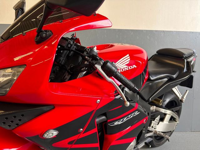 honda - cbr-600-rr
