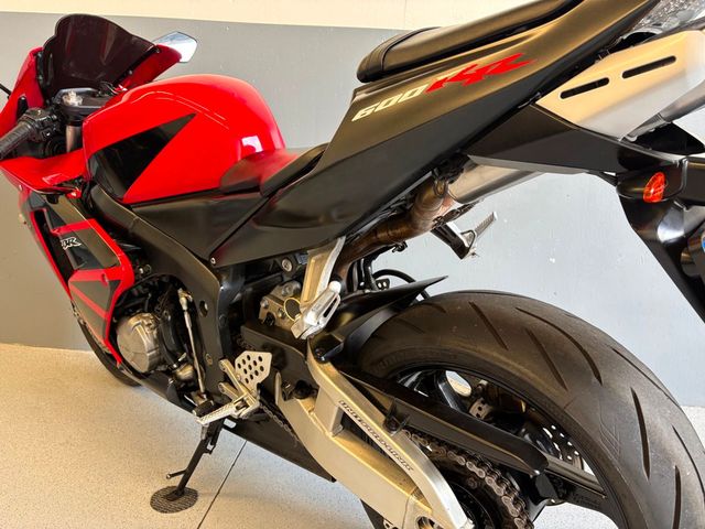 honda - cbr-600-rr