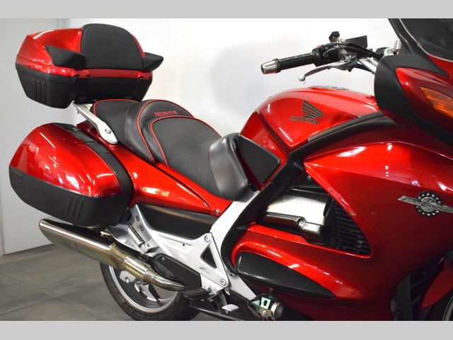 honda - st-1300-pan-european