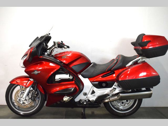 honda - st-1300-pan-european