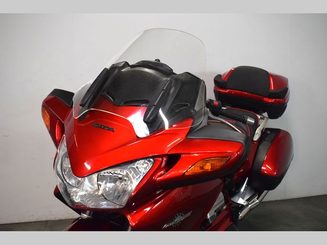 honda - st-1300-pan-european