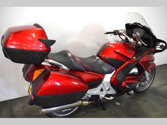 honda - st-1300-pan-european