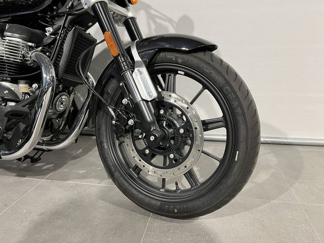 royal-enfield - super-meteor-650