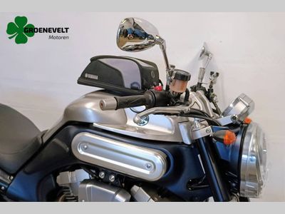 YAMAHA MT 01 – foto 2