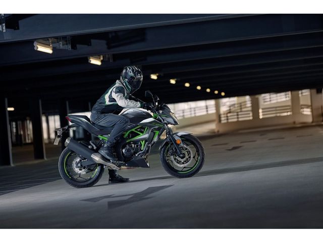 kawasaki - z125