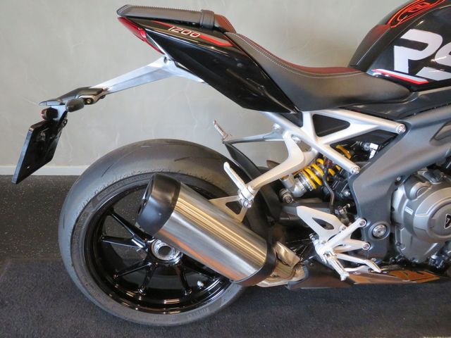 triumph - speed-triple-1200-rs