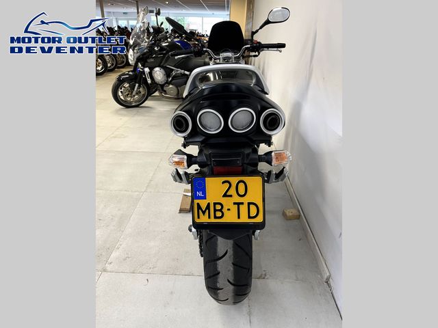 suzuki - gsr-600