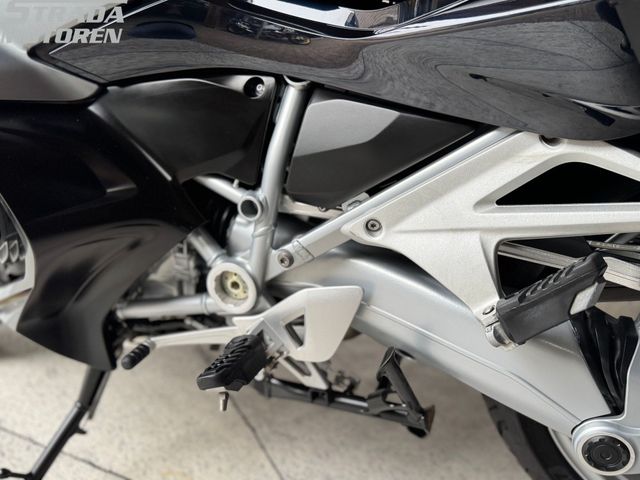 bmw - r-1200-rt