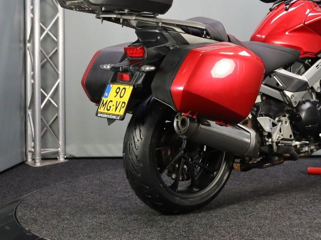 honda - vfr-800-x-crossrunner