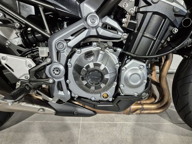 kawasaki - z900-70kw-performance