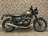 TRIUMPH STREET TWIN