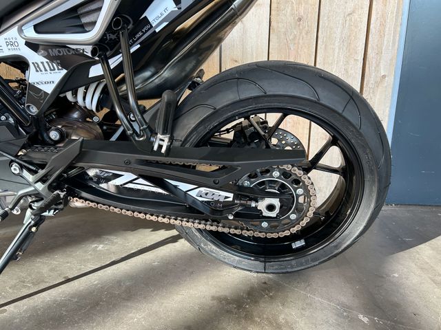 ktm - 790-duke
