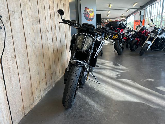 ktm - 790-duke