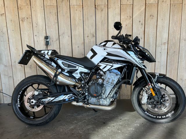 ktm - 790-duke
