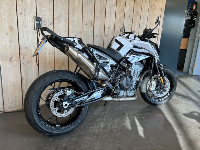 ktm - 790-duke