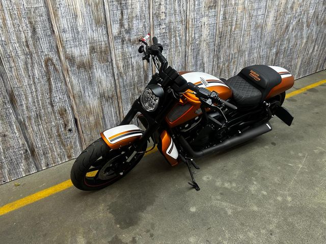 harley-davidson - v-rod-muscle-vrscf