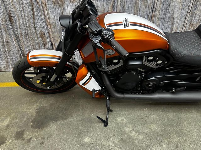 harley-davidson - v-rod-muscle-vrscf
