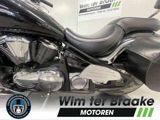 kawasaki - vn-900-classic