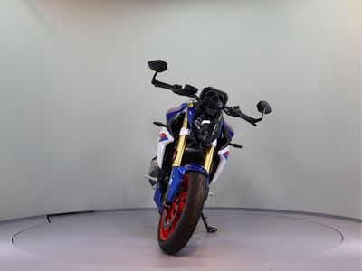 BMW F 900 R – foto 3