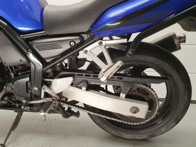 yamaha - fzs-600-fazer