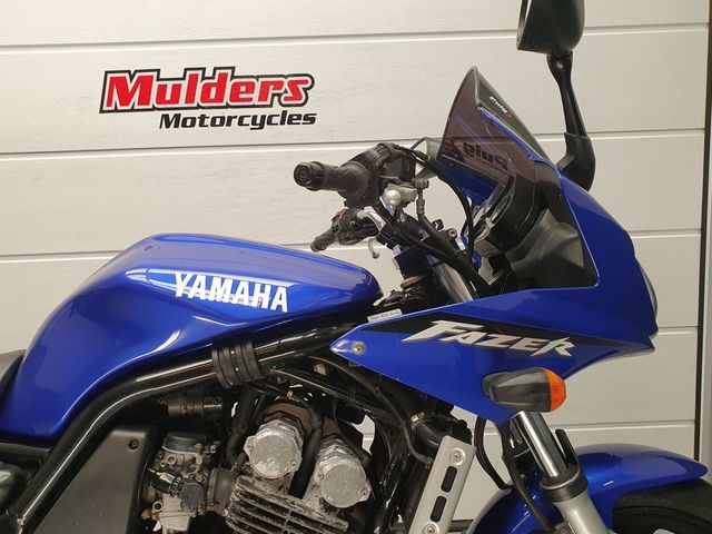 yamaha - fzs-600-fazer