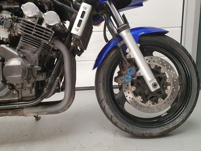 yamaha - fzs-600-fazer