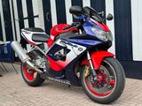 HONDA CBR 900 RR FIREBLADE