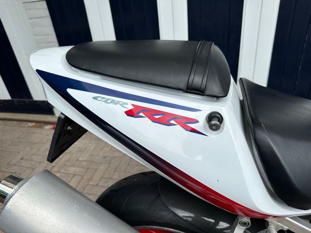 honda - cbr-900-rr-fireblade