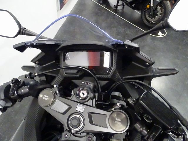 honda - cbr-500-r-abs