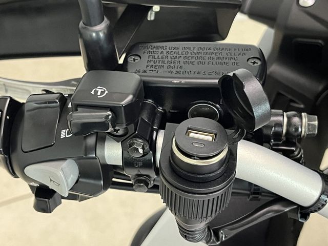 honda - vfr-800-x-crossrunner