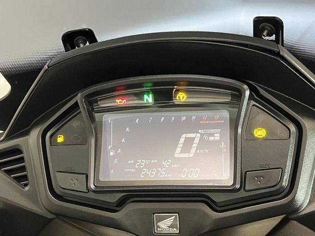 honda - vfr-800-x-crossrunner