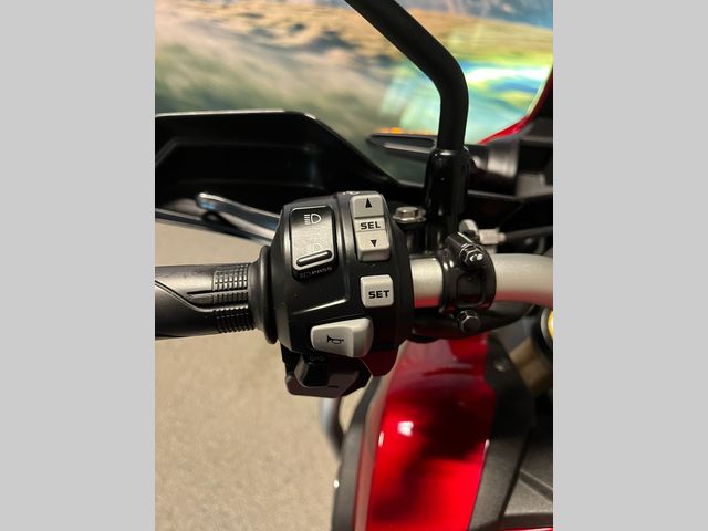 honda - crf-1000-l-africa-twin-dct
