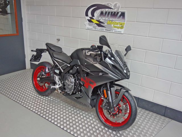 suzuki - gsx-8r