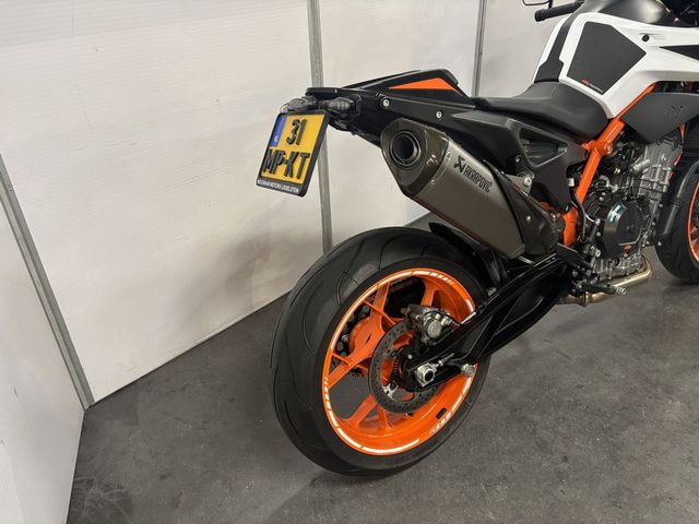 ktm - 890-duke-r
