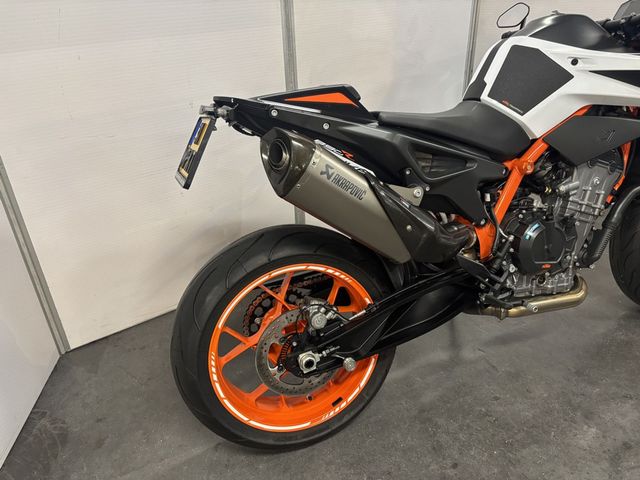 ktm - 890-duke-r