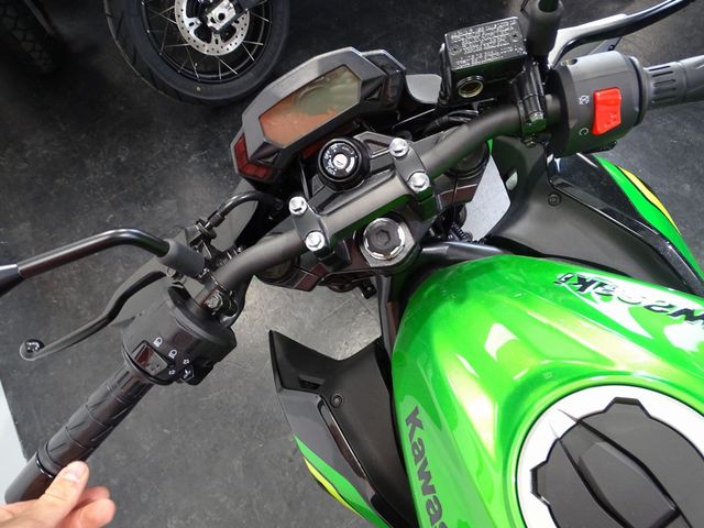 kawasaki - z125