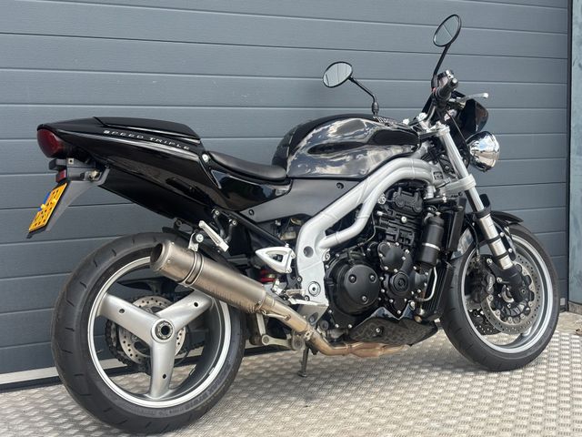 triumph - speed-triple