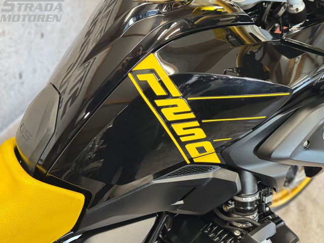 bmw - r-1250-gs-40-years-gs-edition