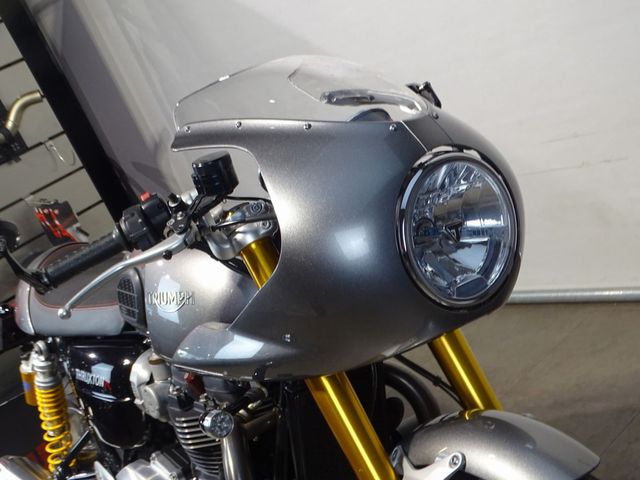 triumph - thruxton-1200-r