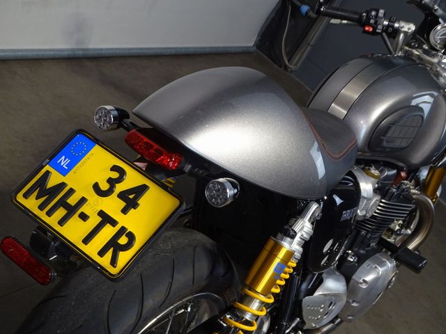 triumph - thruxton-1200-r