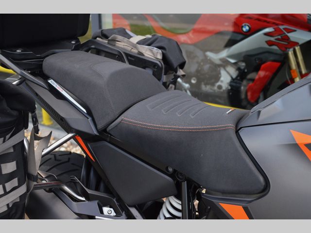 ktm - 1290-super-adventure-s