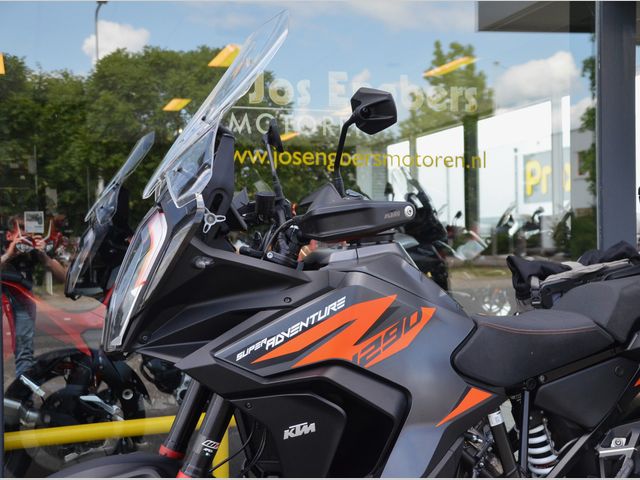 ktm - 1290-super-adventure-s