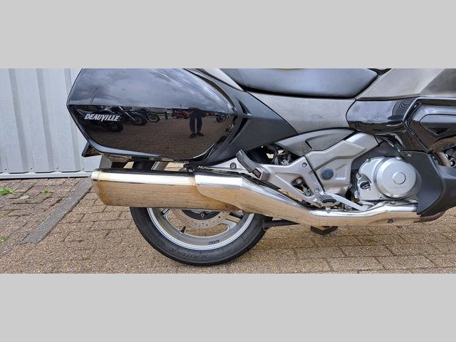 honda - nt-700-v-deauville