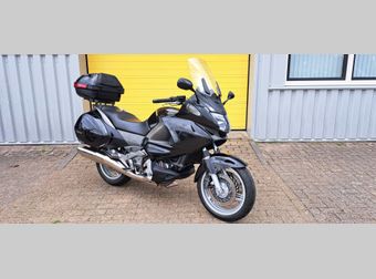 Honda NT 700 V Deauville 2006 occasion
