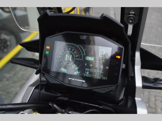 suzuki - v-strom-1050-xta