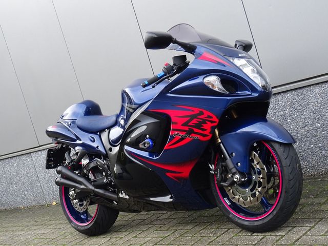 suzuki - gsx-r-1300-hayabusa