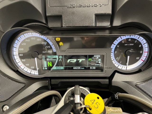 bmw - r-1200-rt