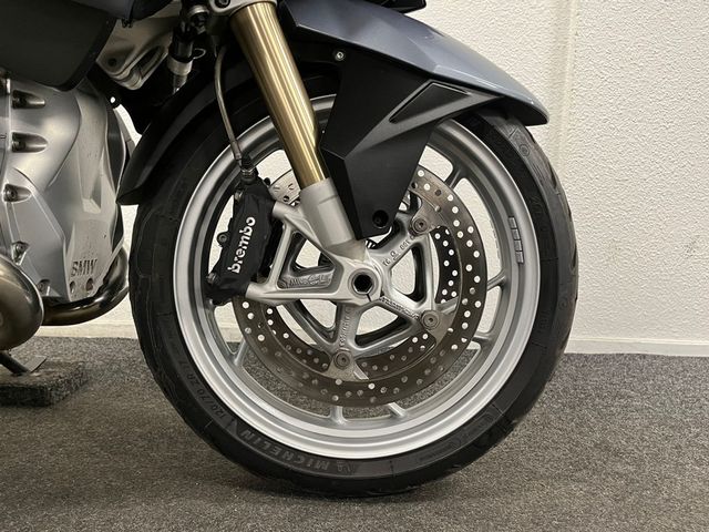bmw - r-1200-rt