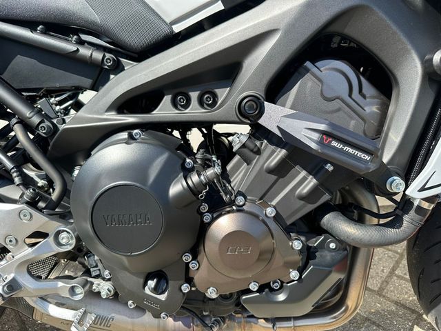 yamaha - mt-09-abs